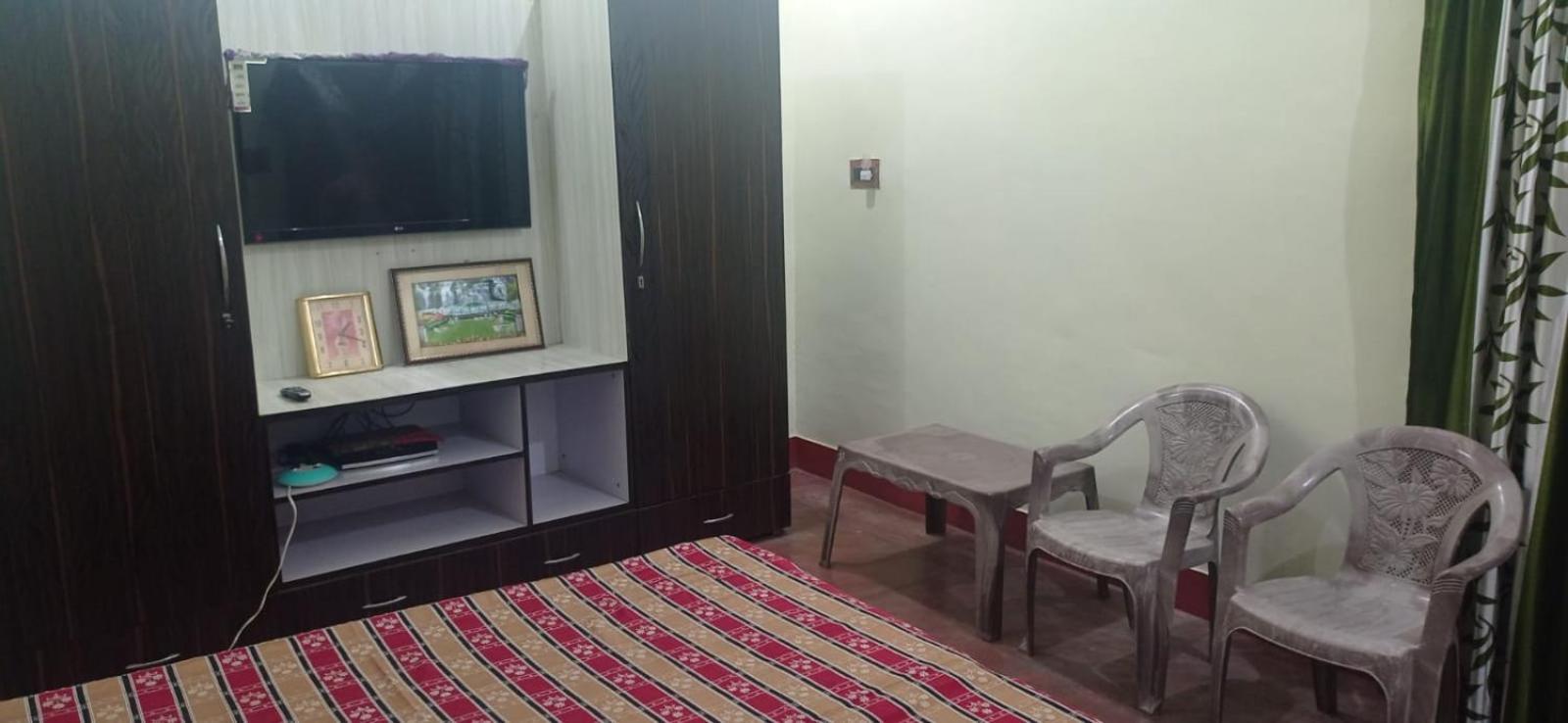 Homestay Comfort Villa Rāmpur 외부 사진