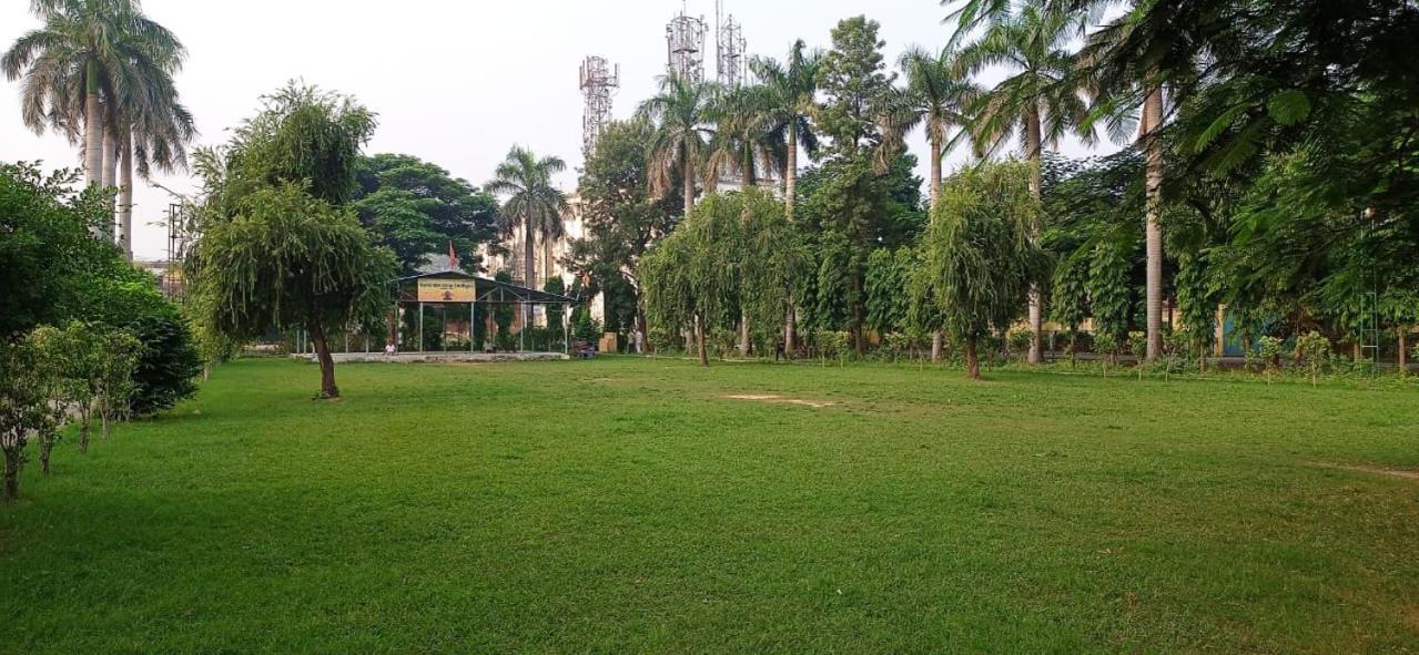 Homestay Comfort Villa Rāmpur 외부 사진